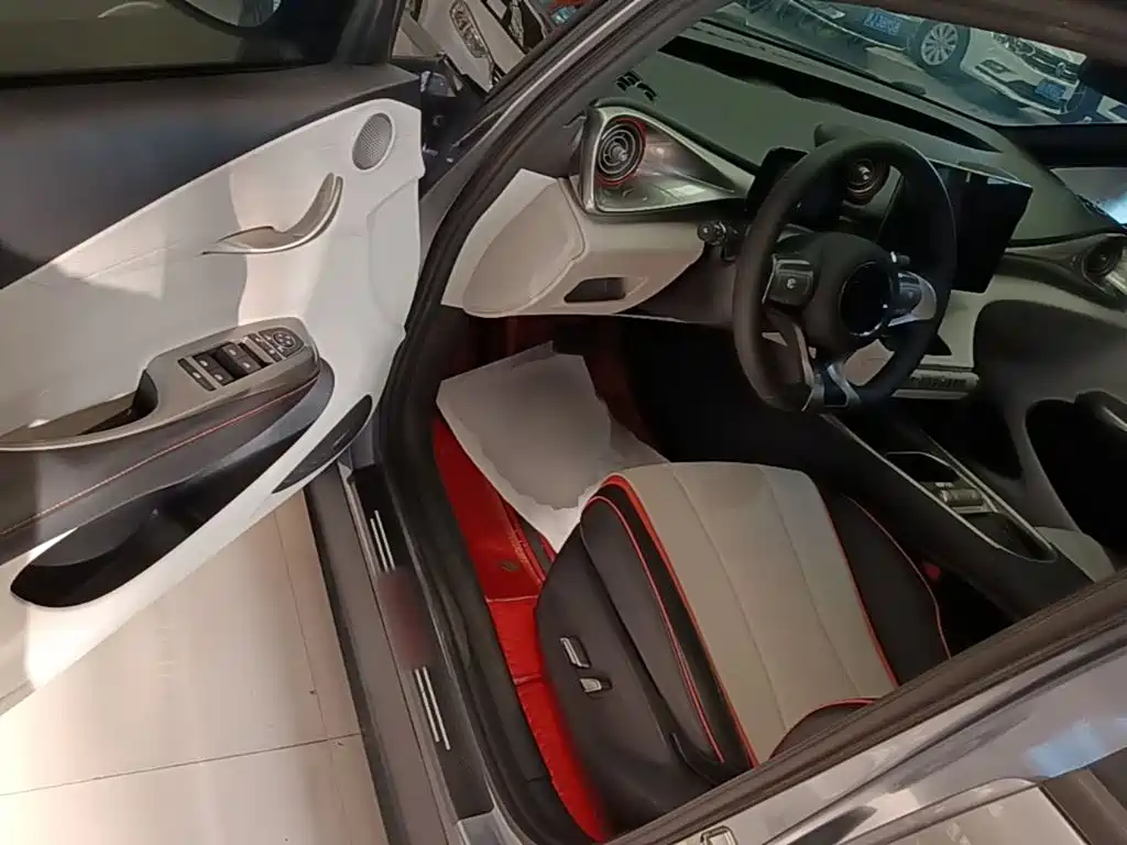 BYD Dolphin 2022 — фото 16