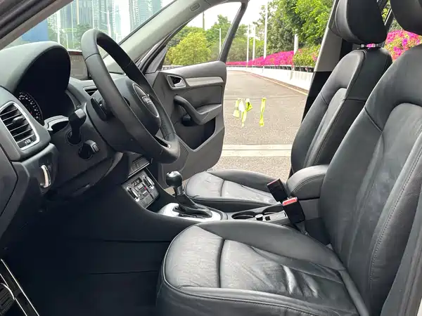 Audi Q3 2014