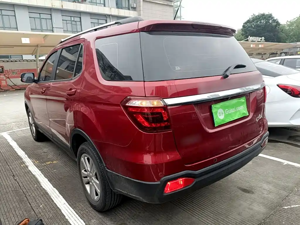 Oshan Oushang CX70 2016