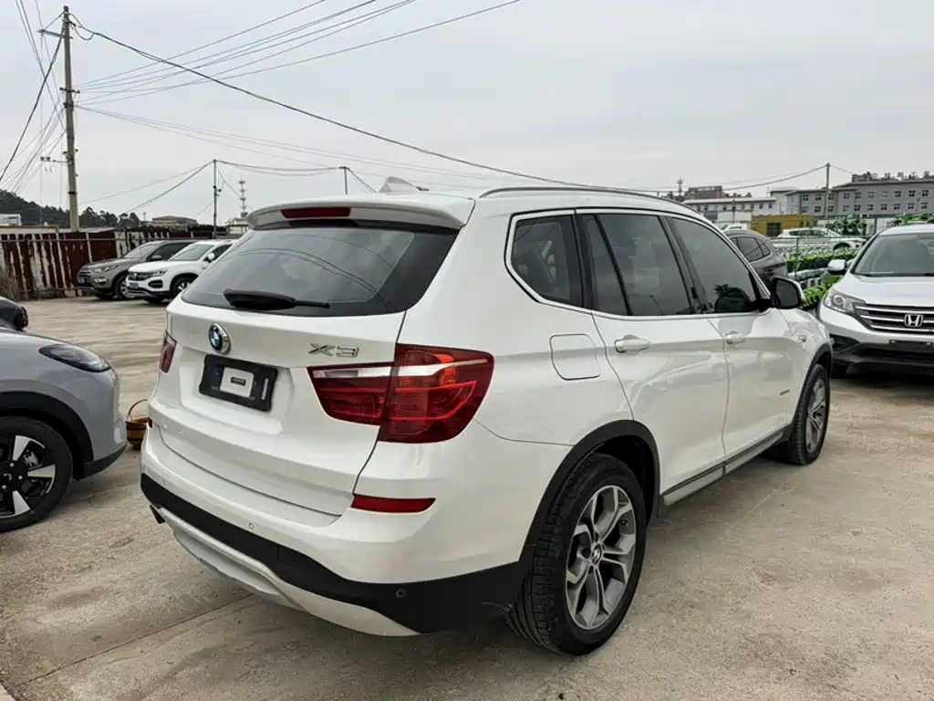 BMW X3 2016 — фото 12
