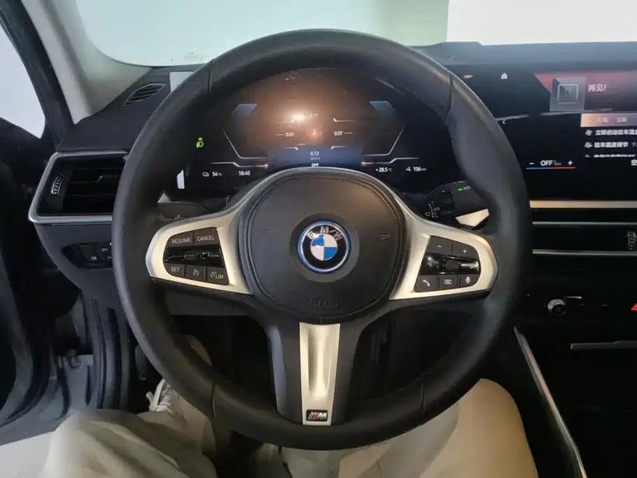 BMW i3 2023 — фото 15