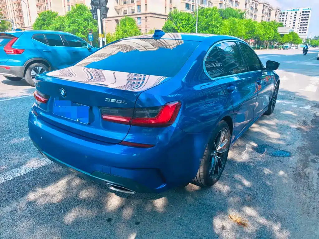 BMW 3 Series 2021