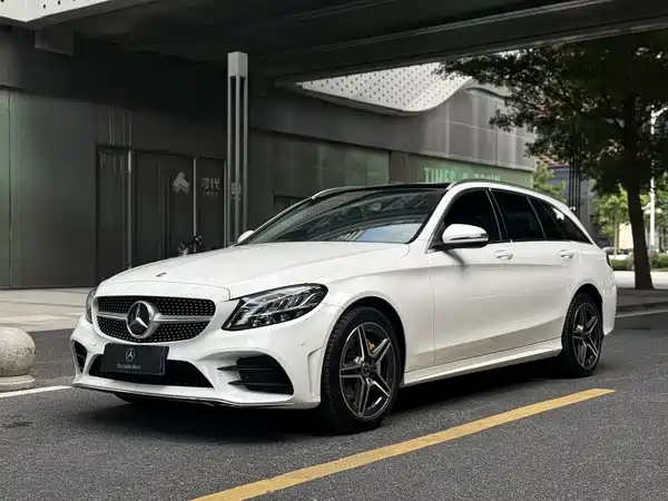 Mercedes-Benz C-Class 2020