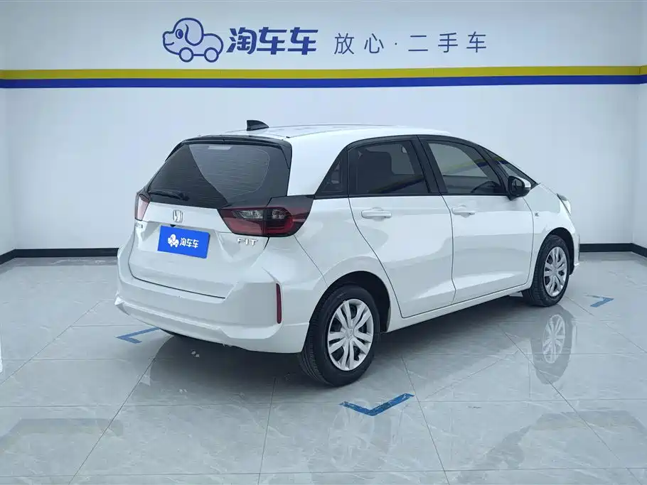 Honda Fit 2024 — фото 3