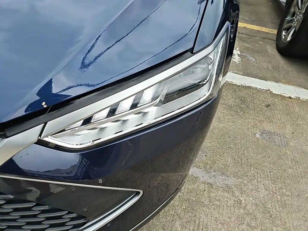 BYD Qin PLUS 2023 — фото 24