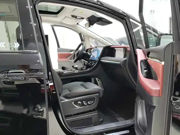 GAC Trumpchi E9 2025