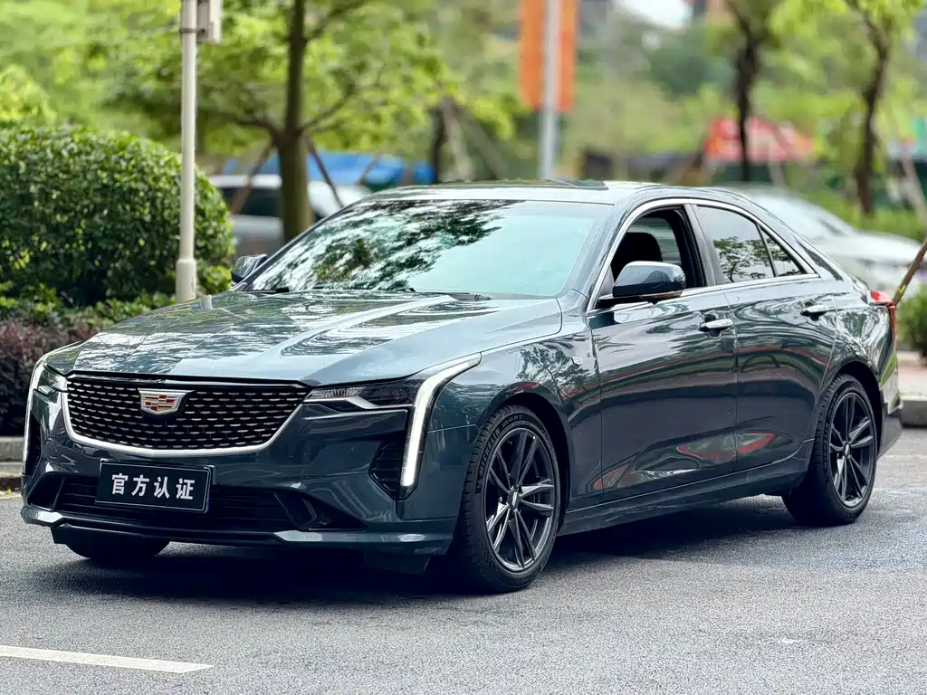 Cadillac CT4 2021 — фото 1