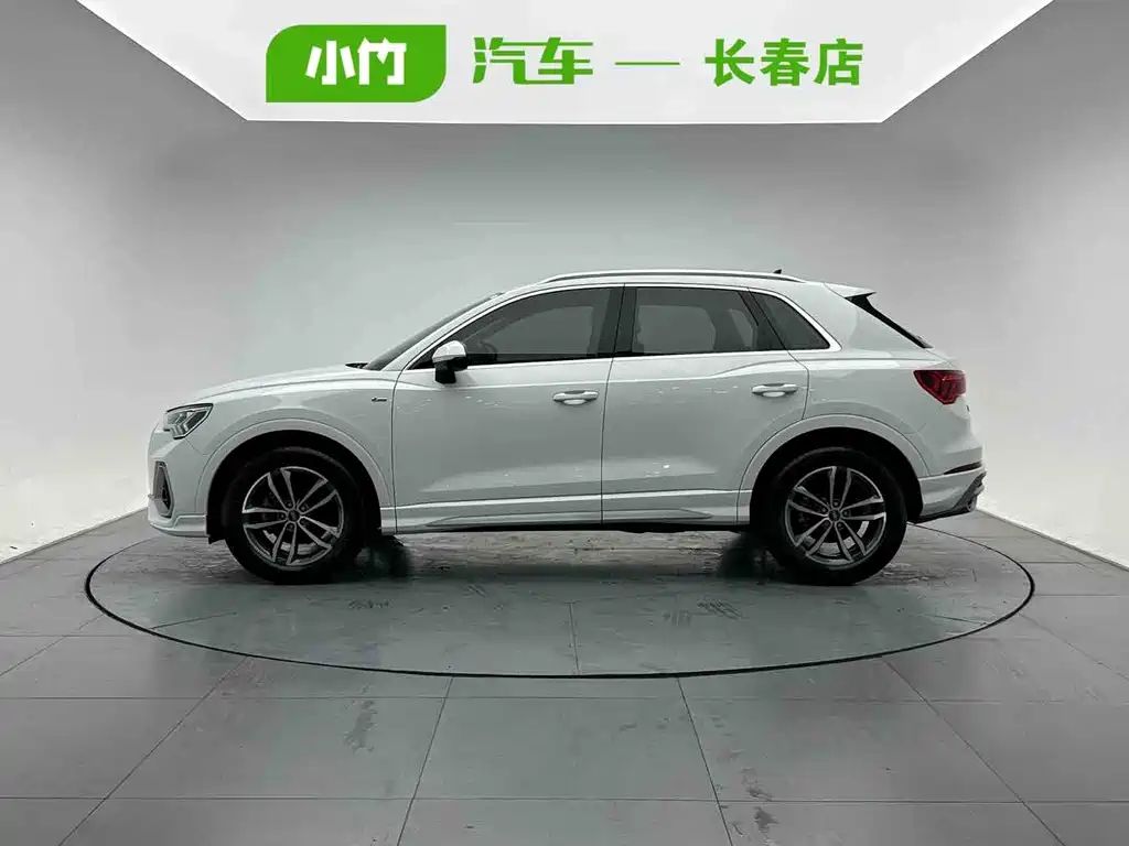 Audi Q3 2022