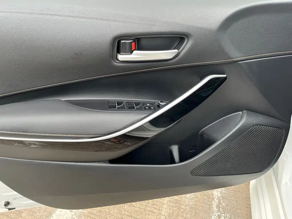 Toyota Levin 2023 — фото 12