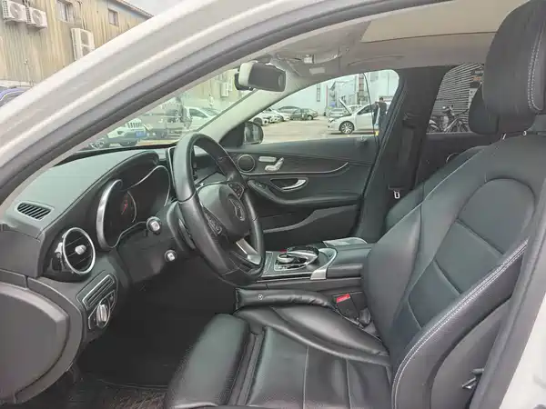 Mercedes-Benz C-Class 2017