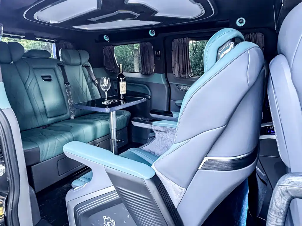 Ford Tourneo 2026 — фото 24