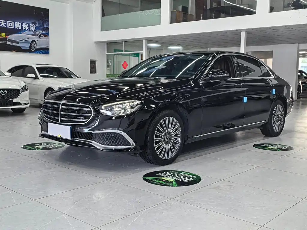 Mercedes-Benz E-Class 2023 — фото 1