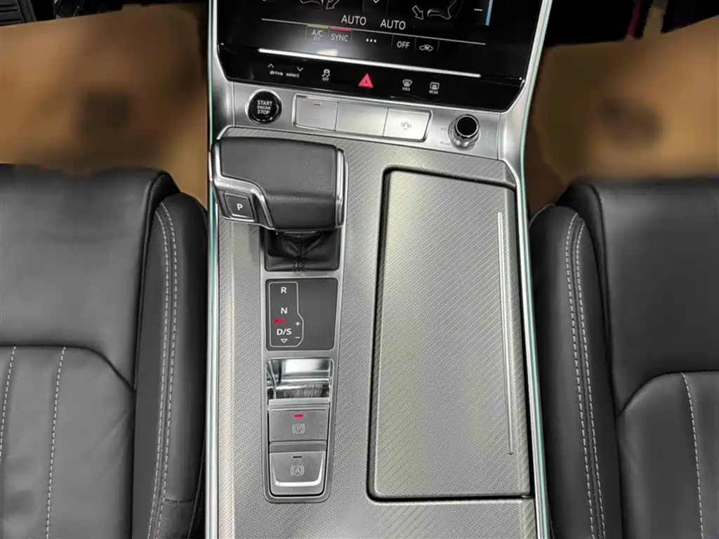 Audi A6L 2023 — фото 21
