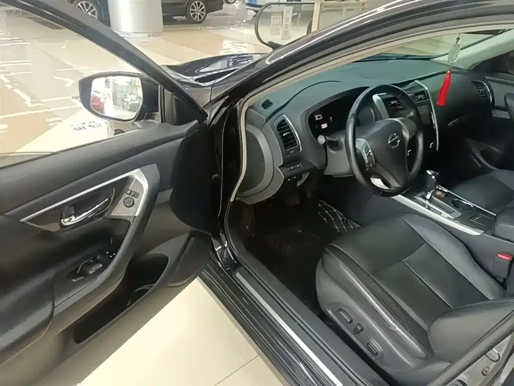 Nissan Teana 2015 — фото 16