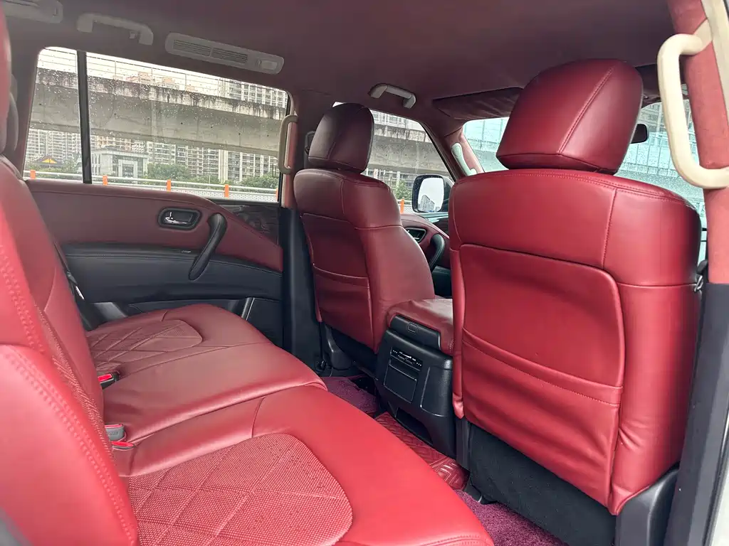 Nissan Patrol 2018 — фото 10