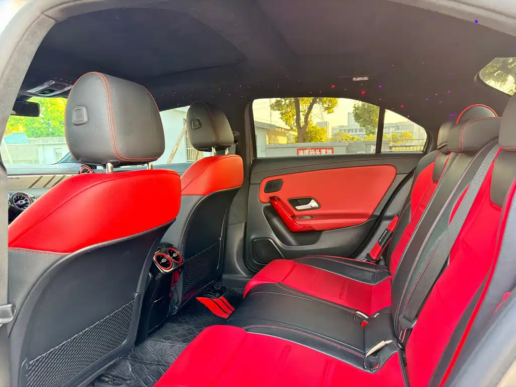 Mercedes-Benz A-Class AMG 2021 — фото 6
