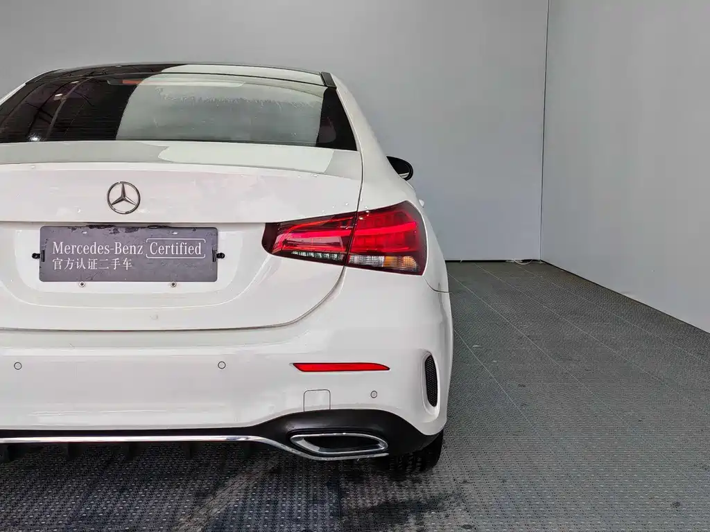 Mercedes-Benz A-Class 2019 — фото 18