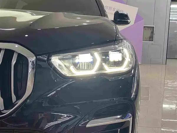 BMW X5 2023