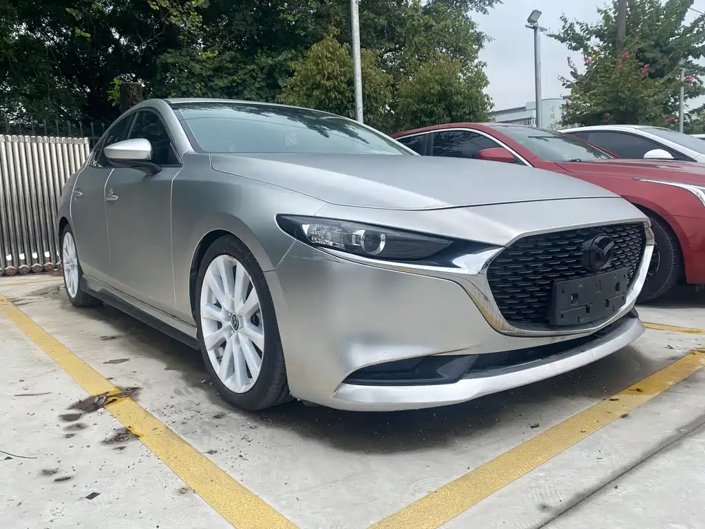 Mazda 3 Axela 2021