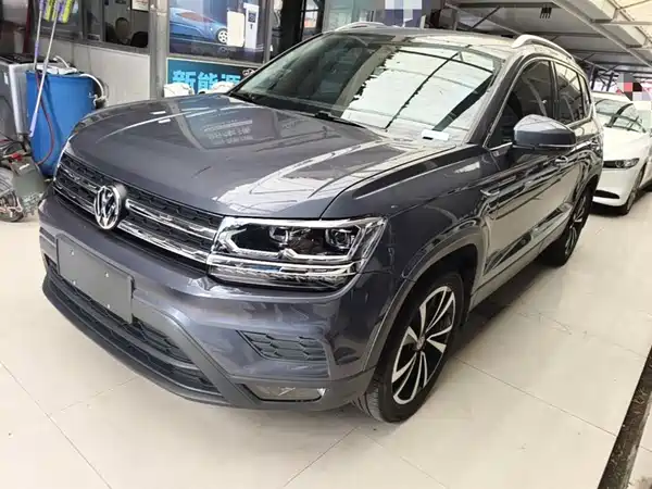 Volkswagen Tharu 2020