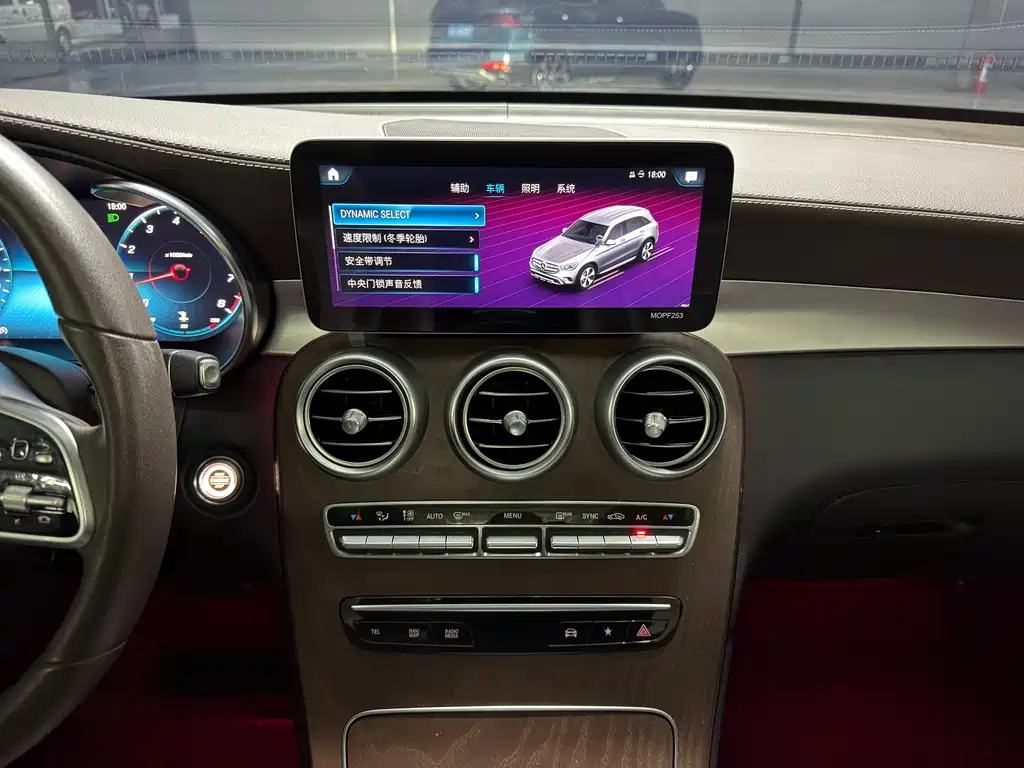 Mercedes-Benz GLC 2020 — фото 14