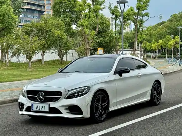 Mercedes-Benz C-Class 2023