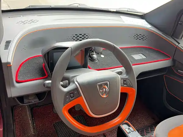 Baojun E100 2020