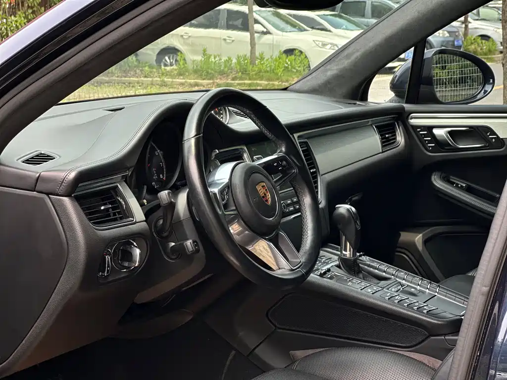 Porsche Macan 2018