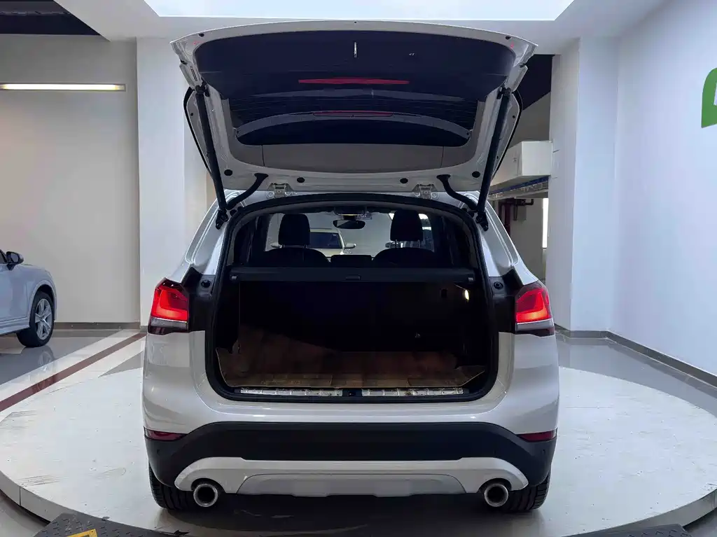 BMW X1 2022 — фото 19