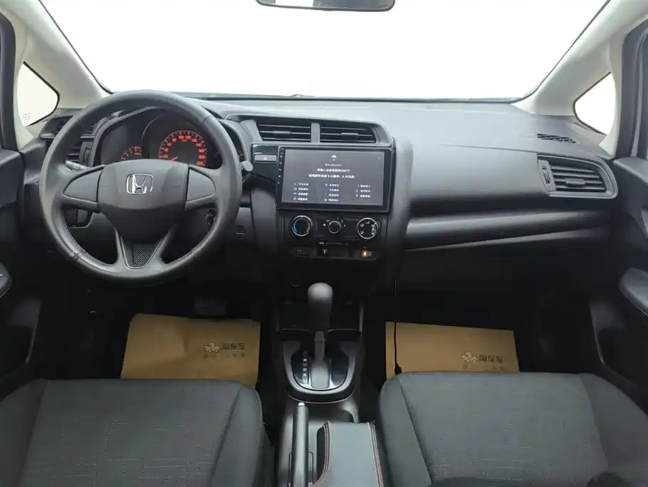 Honda Fit 2019 — фото 12