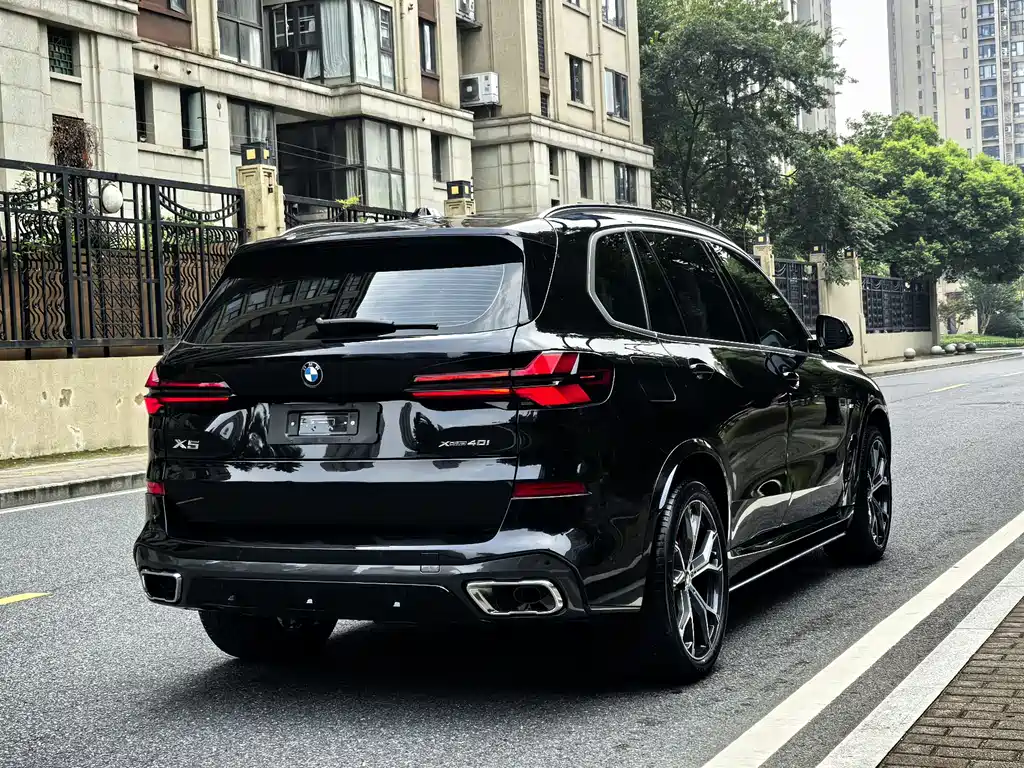 BMW X5 2024