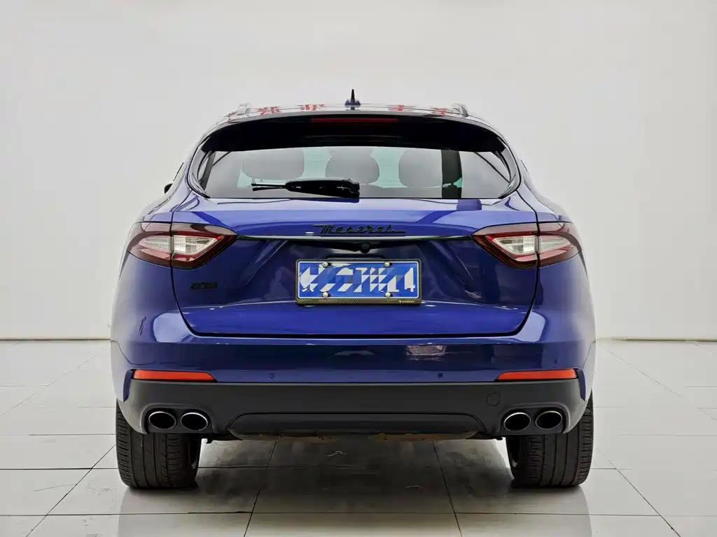 Maserati Levante 2018 — фото 9