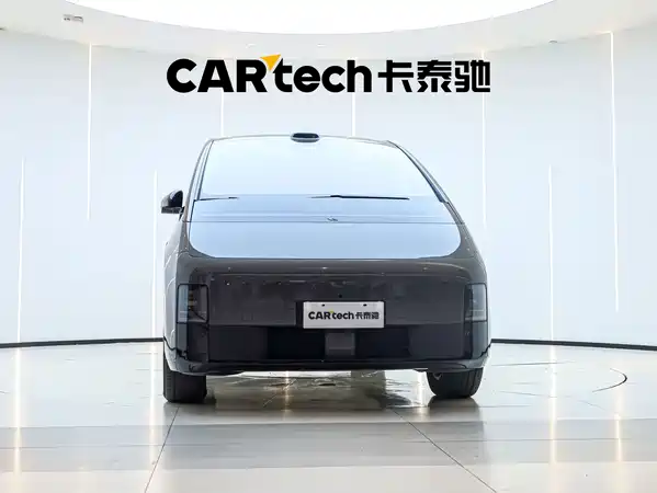 Li Auto MEGA 2025