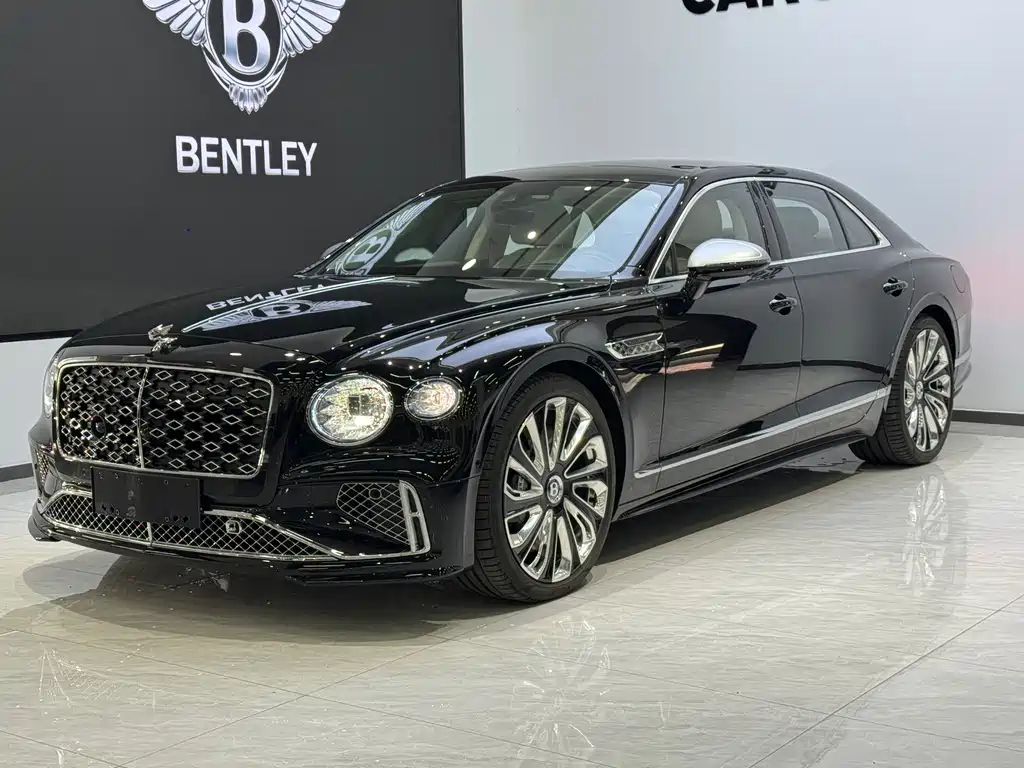 Bentley Flying Spur Plug-In Hybrid 2025 — фото 3