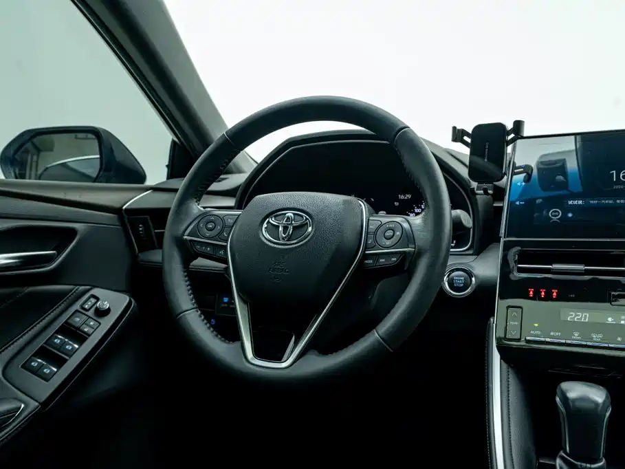 Toyota Avalon 2022 — фото 16