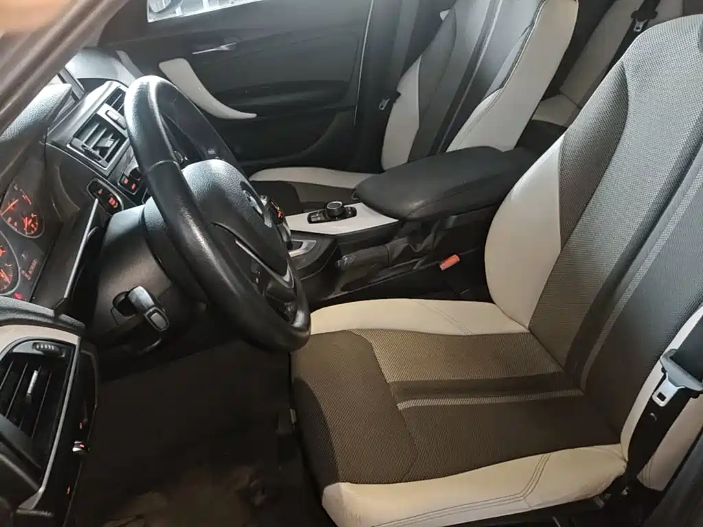 BMW 1 Series 2015 — фото 15