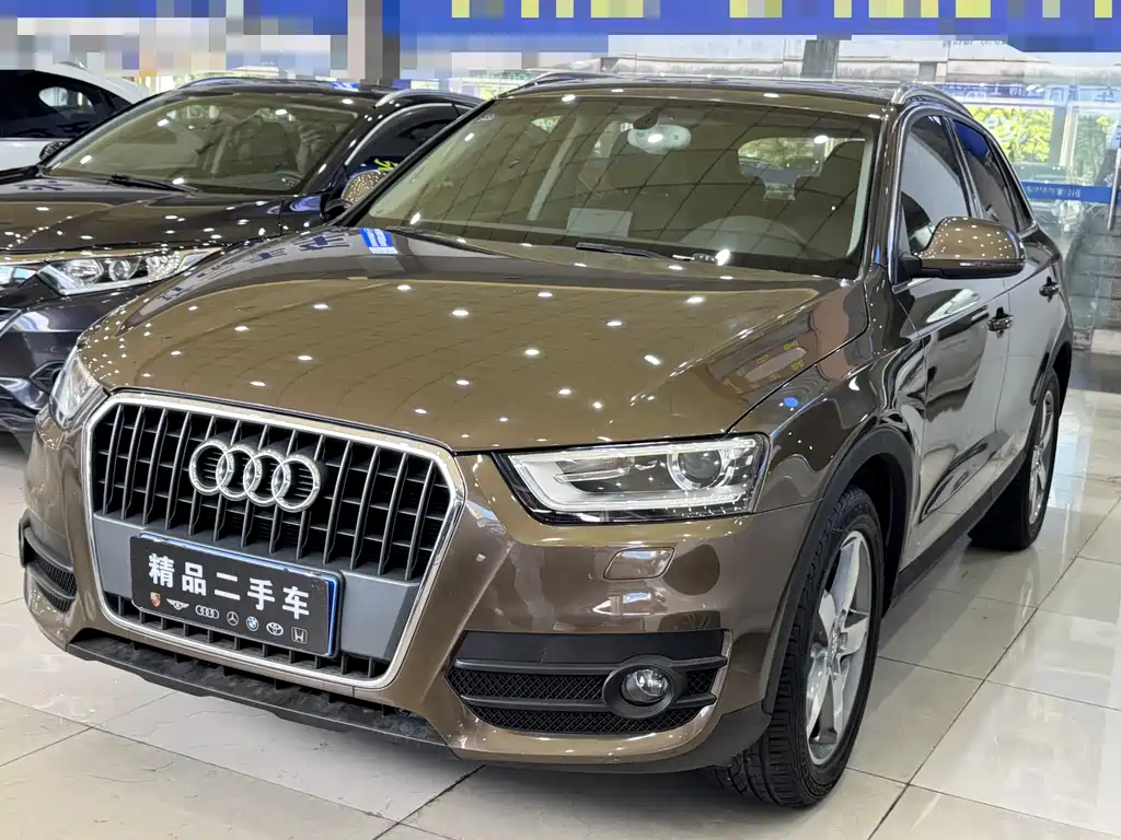 Audi Q3 2016 — фото 1