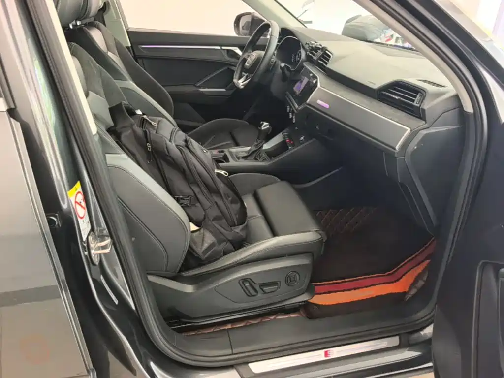 Audi Q3 Sportback 2021 — фото 25