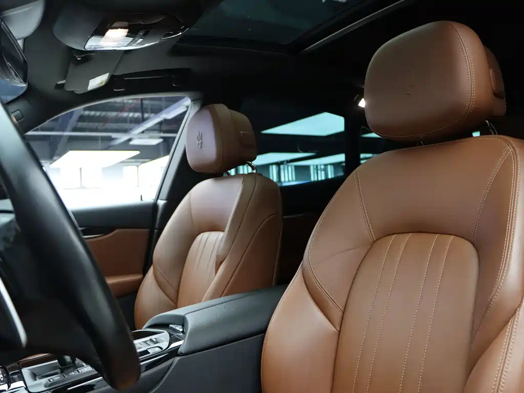 Maserati Levante 2022 — фото 20