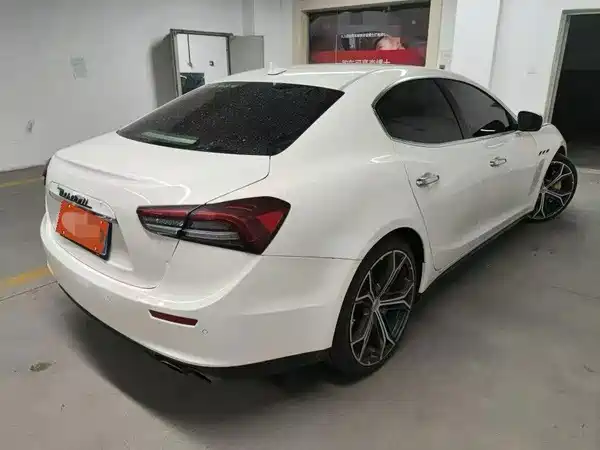 Maserati Ghibli 2017