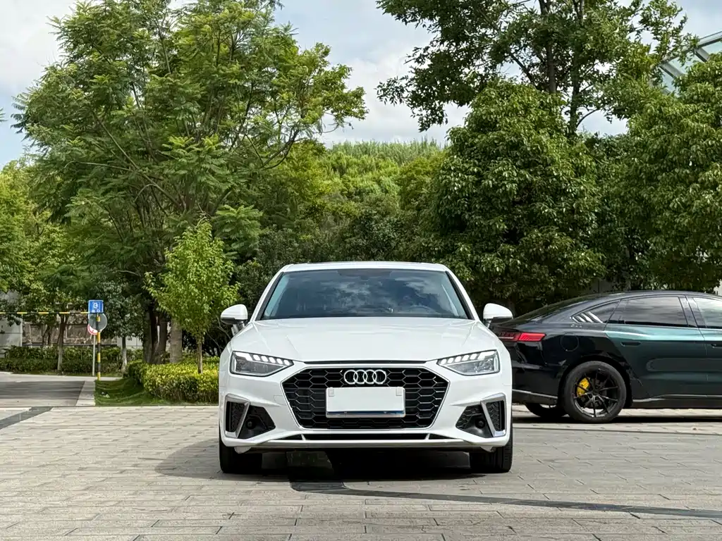 Audi A4L 2022
