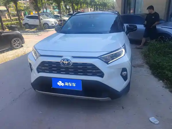 Toyota RAV4 2022