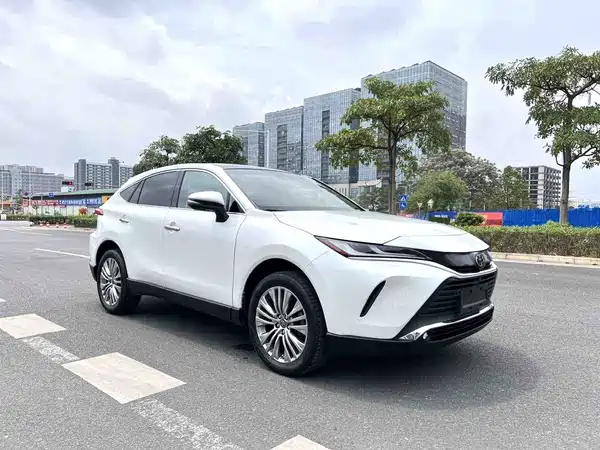 Toyota Harrier 2022