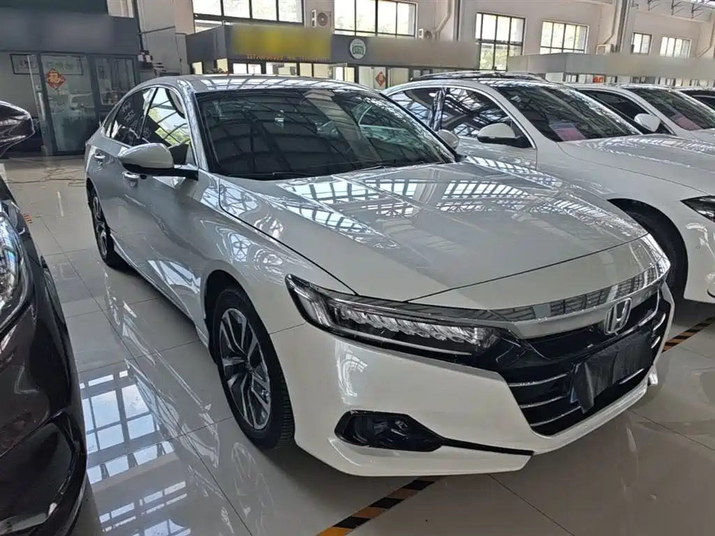 Honda Accord 2023 — фото 4
