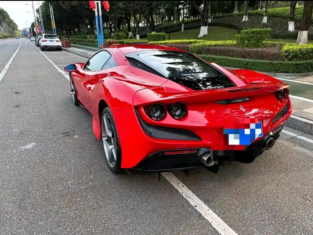 Ferrari F8 2022 — фото 5