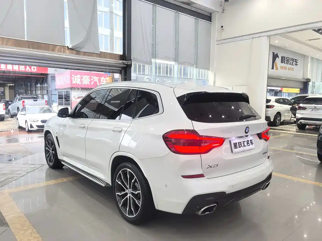 BMW X3 2021
