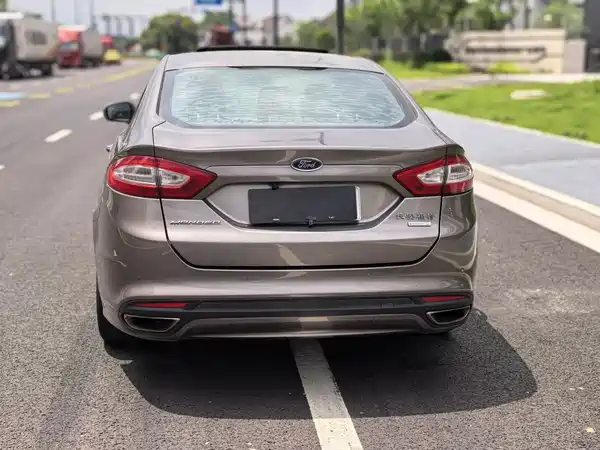 Ford Mondeo 2015