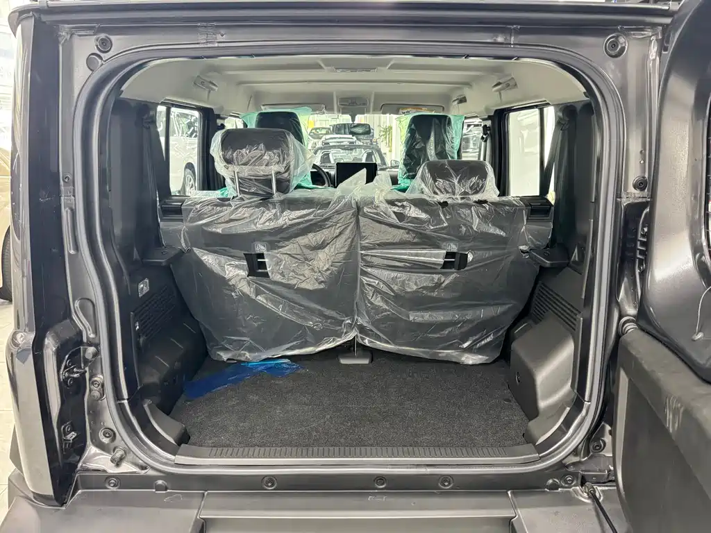 Suzuki Jimny — фото 14
