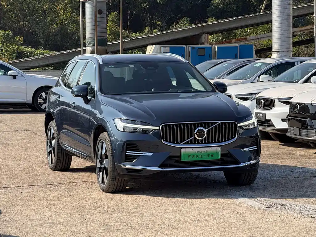 Volvo XC60 PHEV 2024 — фото 7