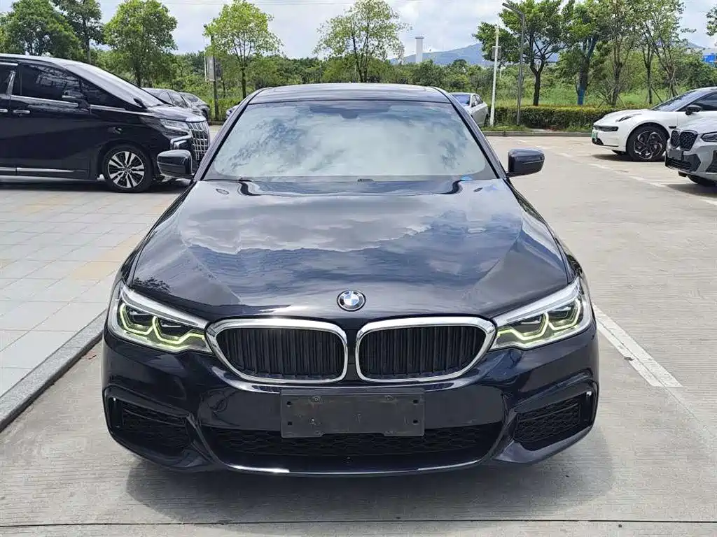 BMW 5 Series 2020